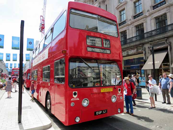 London Transport Daimler Fleetline Park Royal DMS1